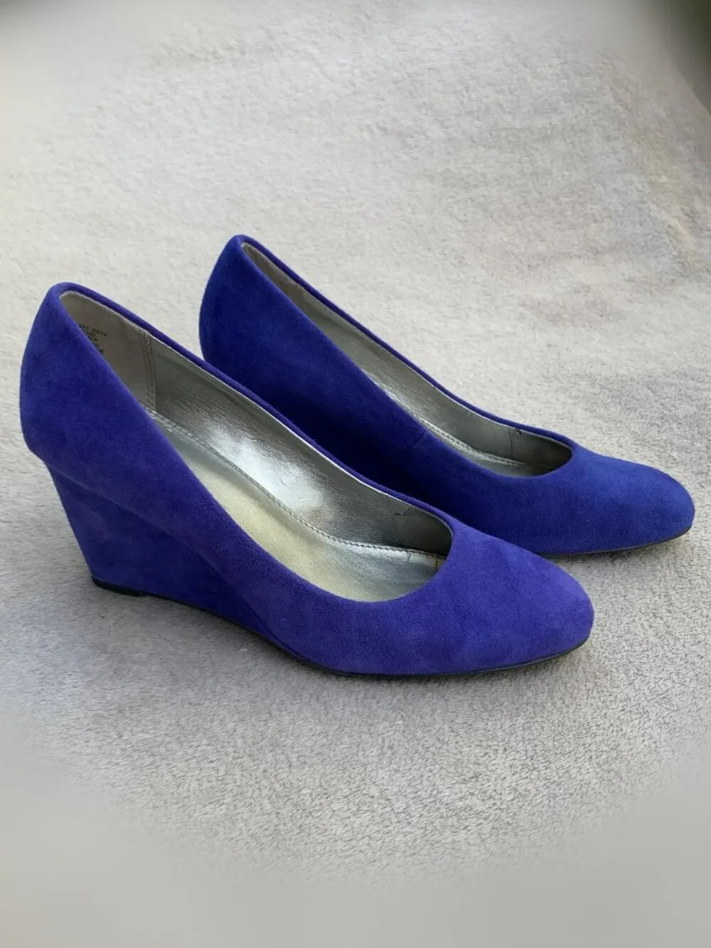 Bandolino Transpose Blue Suede Demi Wedges Sz 7.5